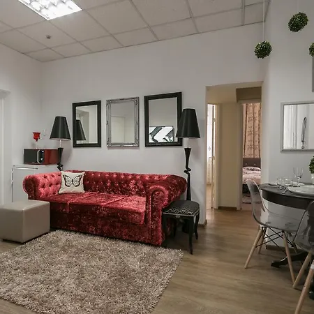 Apartment Karla Marksa Street *