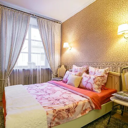 Apartment Karla Marksa Street *