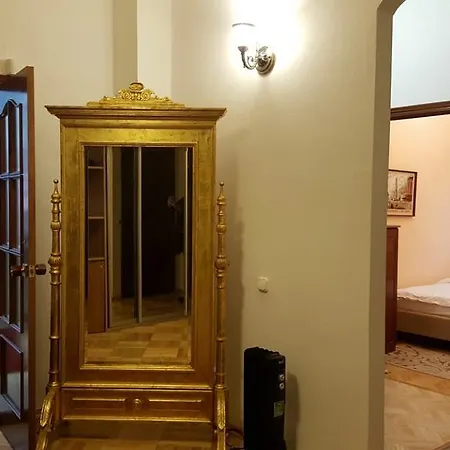 Apartment Karla Marksa Street *